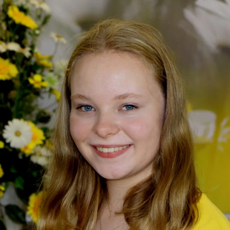 Profilbild von Lena Barthel.